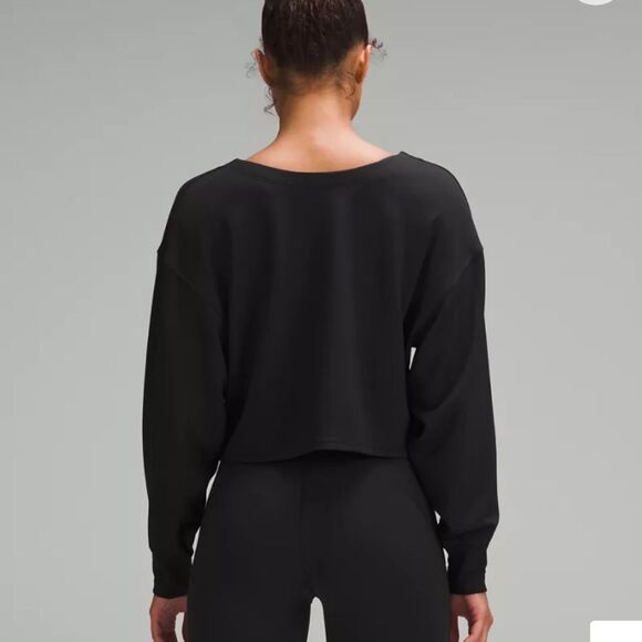 NWT New LULULEMON Front-to-Back Twist-Knot Pullover Reversible Open Back Black 8 - Picture 5 of 6